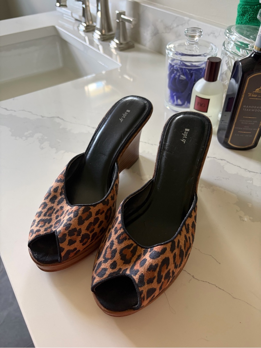 Lapis Leopard Print Open-Toe Mule in Brown & Black